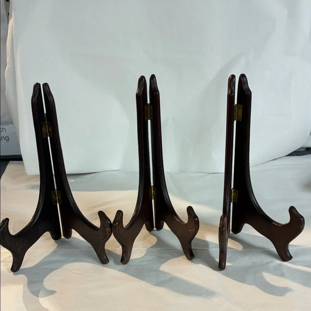 Elegant Brown Display Easel Set